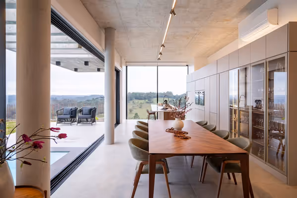 How Indoor-Outdoor Living Creates More Connected Homes