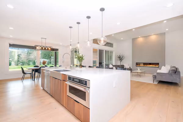 Why Modern Homes Embrace Open, Flexible Living Spaces